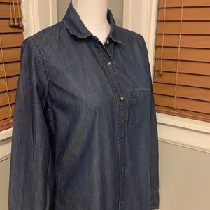 Banana Republic Chambray Long Sleeve Top